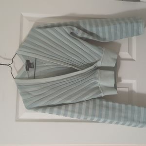 New Club Monaco mint green colored pullover sweater top